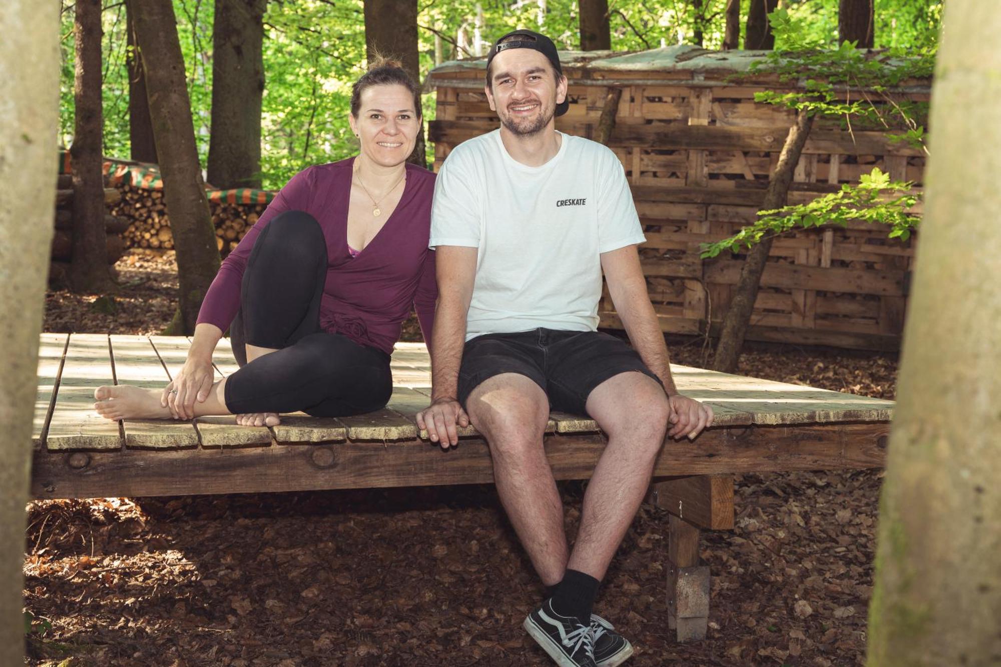 Modernes Tinyhouse Trailer Cabins Am Waldrand - Mit Seezugang エーギング エクステリア 写真